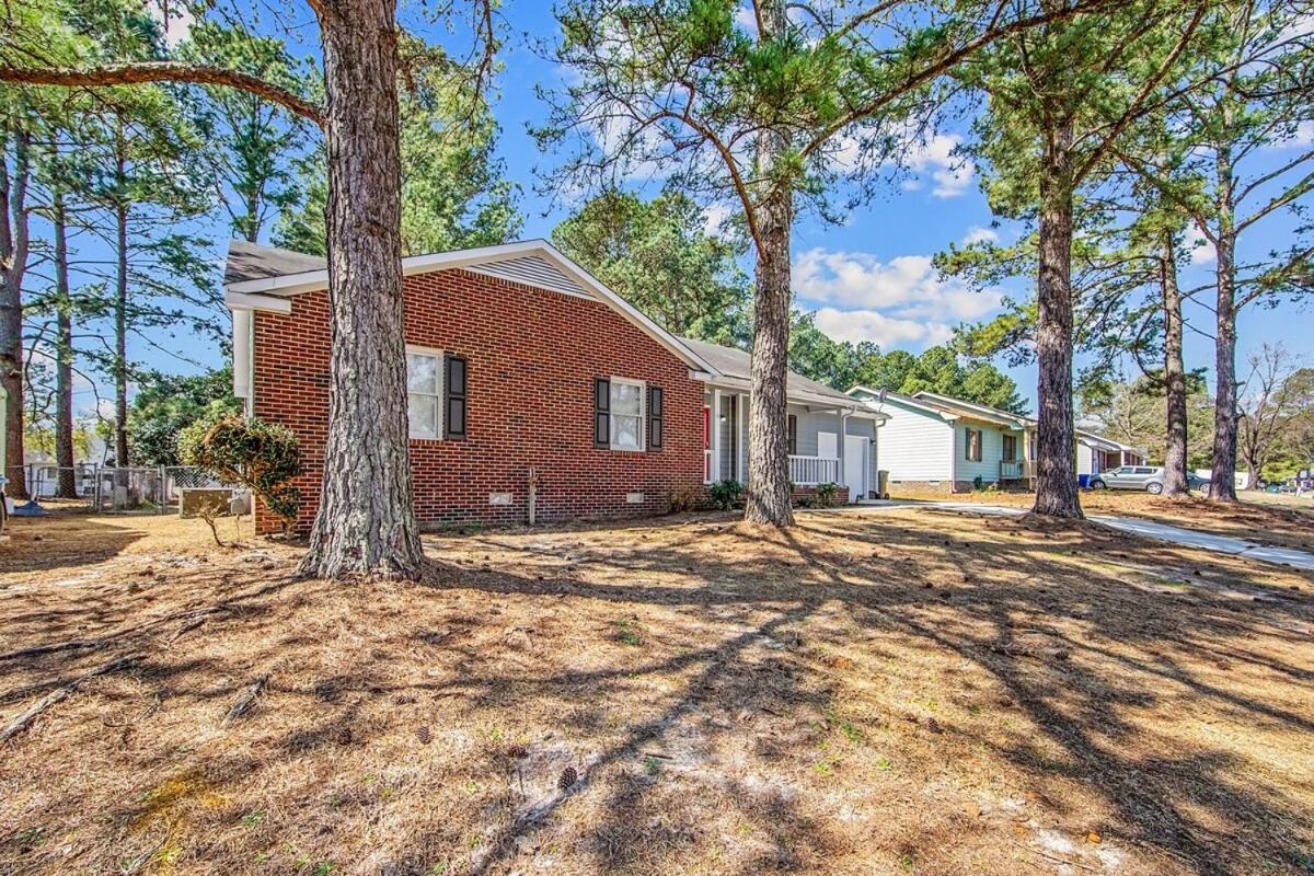 The Cliffdale Cottage فاييتفيل، كارولاينا الشمالية المظهر الخارجي الصورة